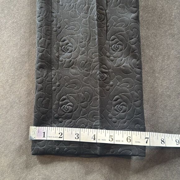 Men’s Black Floral Suit Tuxedo 3 Piece Shawl Lapel Size 34 Jacket 31 Pants NWT - Picture 13 of 15